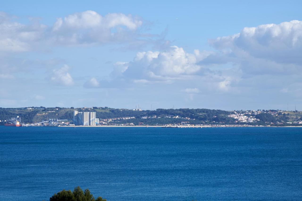 Infinite Ocean View W/ Free Parking By Timecooler *